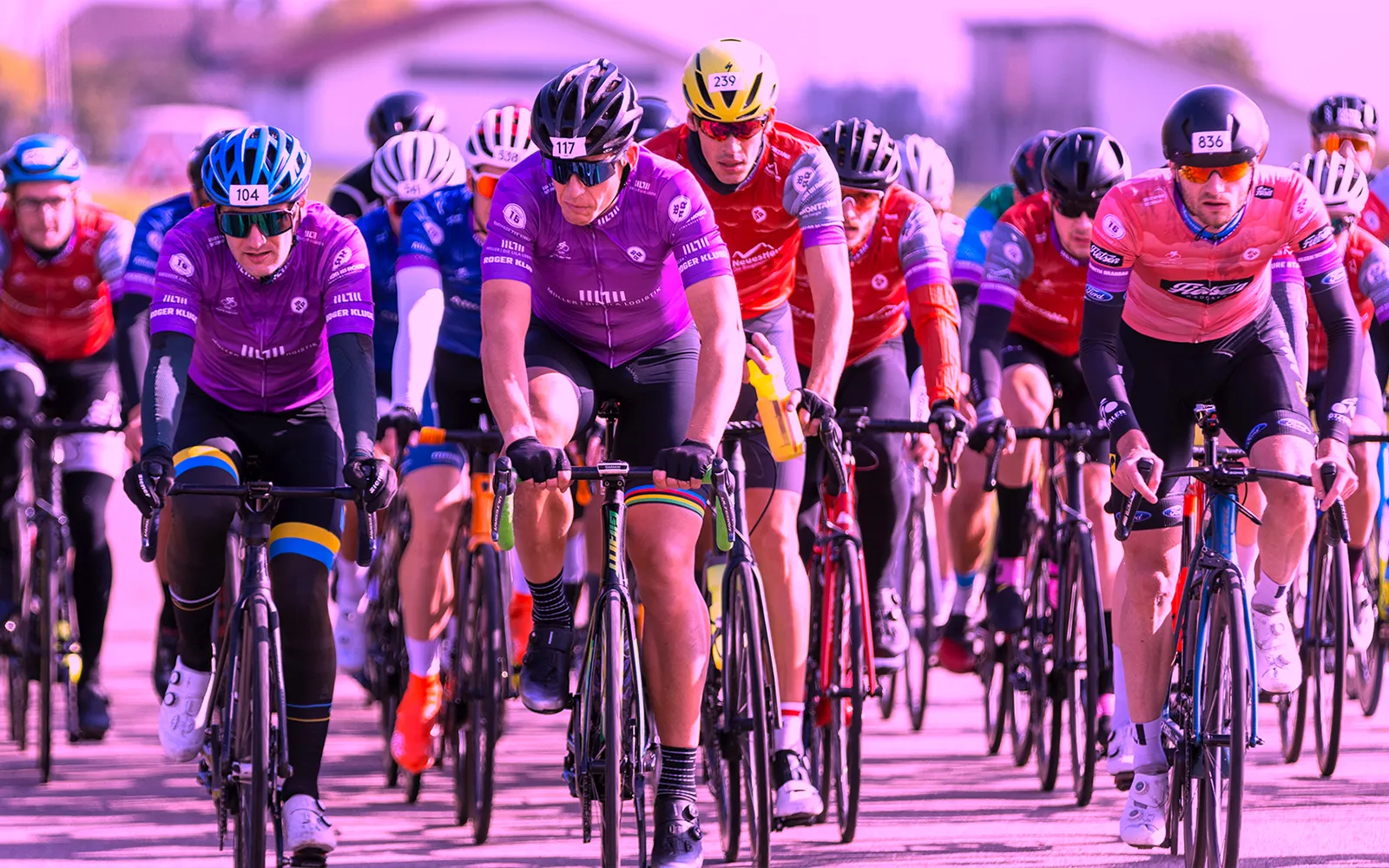Fahrerfeld des LILA RACE kurz nach dem Start